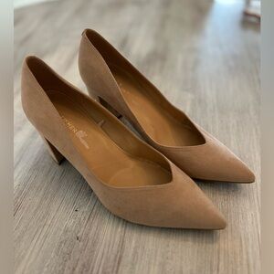 Marc Fisher Caitlin Block Heel Pumps | Tan Suede | Size 10M